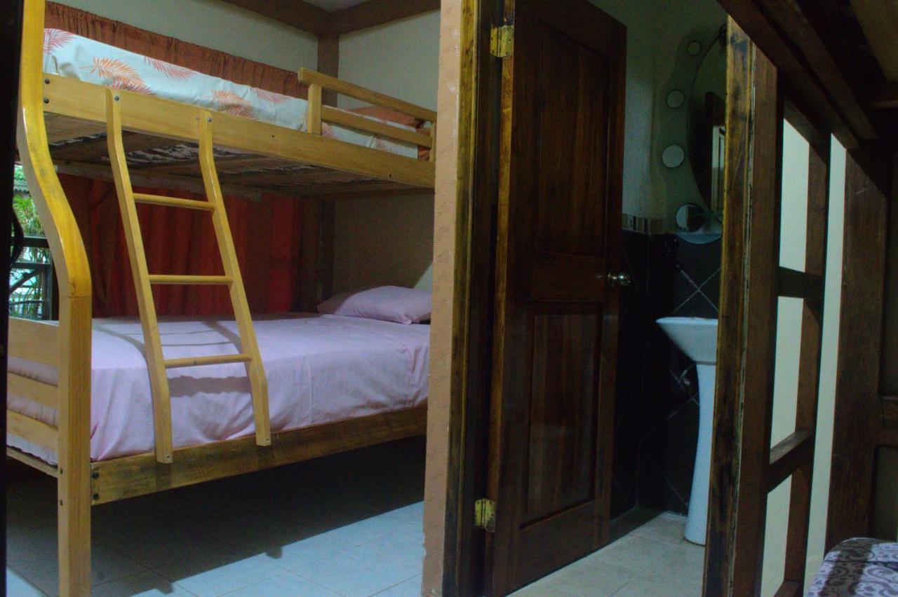 Hostal Tierra Y Mar Montañita Εξωτερικό φωτογραφία